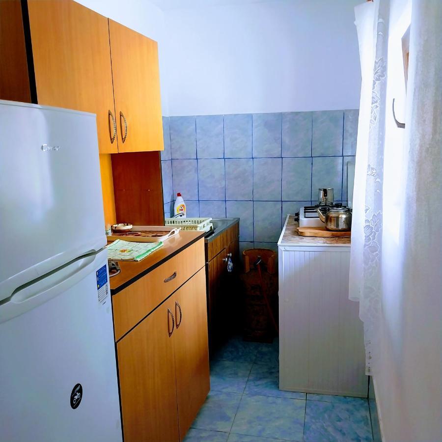 Pensiunea Casa Andreea Novaci-Straini Luaran gambar